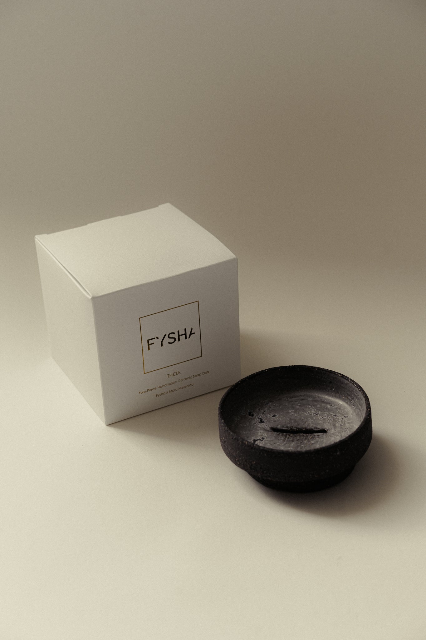 Ceramic Stoneware Handmade Soap dish Maru Meleniou